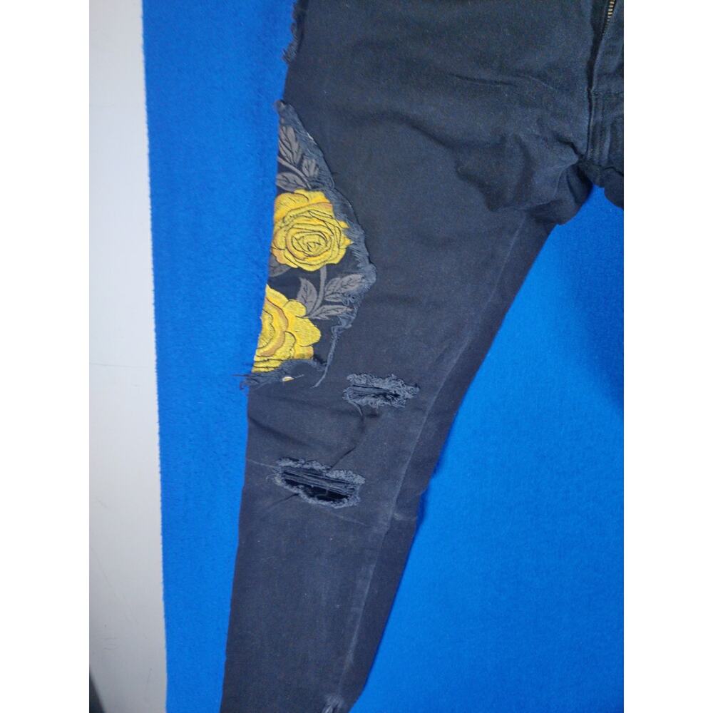Golden Black Skinny Jeans Women Size 30 Yellow Floral Rose Embroidery Zipper - Picture 3 of 13